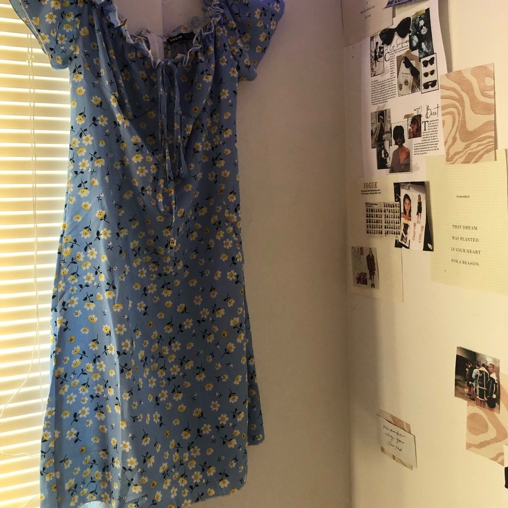 blue floral spring dress